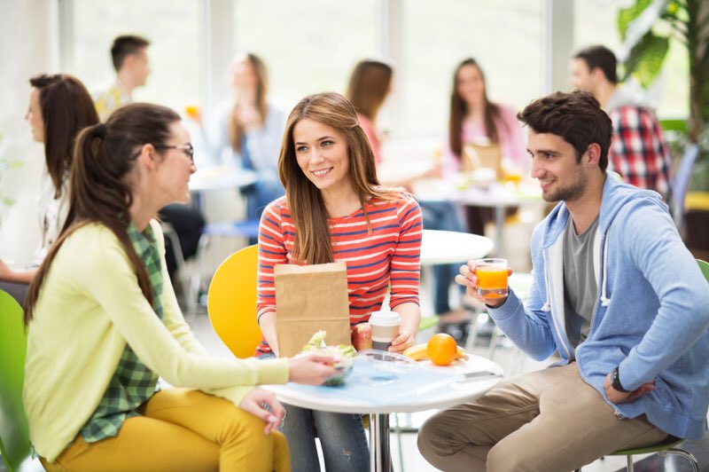 HealthKort's tweet photo. Top 10 nutrition tips for college students! #nutrition #collegestudents #college #nutritiontips #marchmindfulness #mindfulness #mindfulhabits @CSUP_hpw https://t.co/bW9mr8HDnG https://t.co/xU0nF3Nkiq