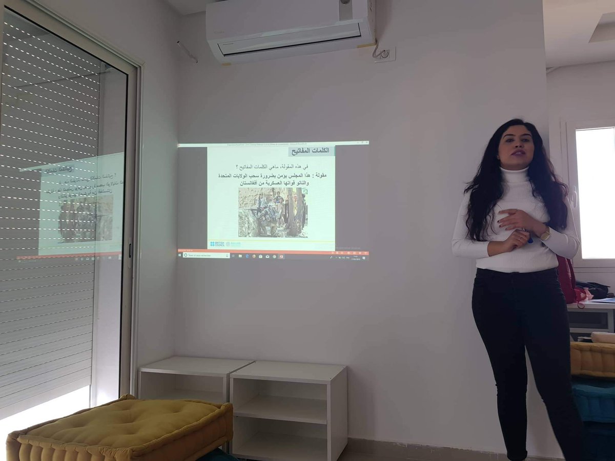 SousseTimun's tweet photo. Deuxiéme formation soft skills : Outils et techniques de débat MUN .
Animée par  Hanen Jrad 
17/02/2019
#timun 🌐
#welovesousse 💙 https://t.co/KJ1Gu1ely4