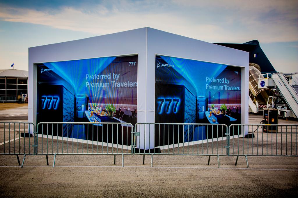 4WallEurope's tweet photo. As a dedicated audio visual supplier for Paris Airshow 2019 we can help you make the most of your stand space with AV > https://t.co/QWWNbN7ZQp
#airshow #parisairshow #standav https://t.co/DGjWLbKmLl