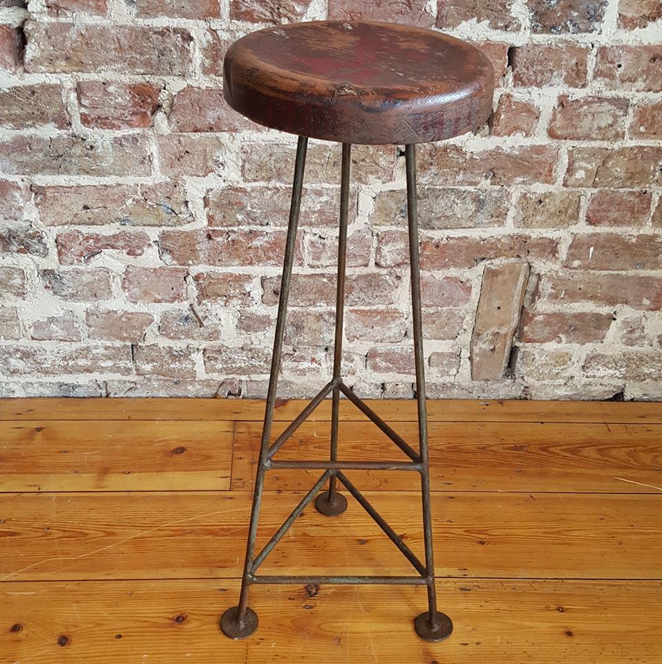 ReginaldBallum's tweet image. vintage rustic bar stool. what&apos;s not to love?
#rusticstool #tallstool #barstool #stool #vintage #vintagefurniture #interiorinspo #rusticstyle #RBstyle
reginaldballum.co.uk/seating/