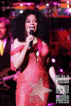 Happy Birthday Wishes to the Incomparable Diana Ross!       