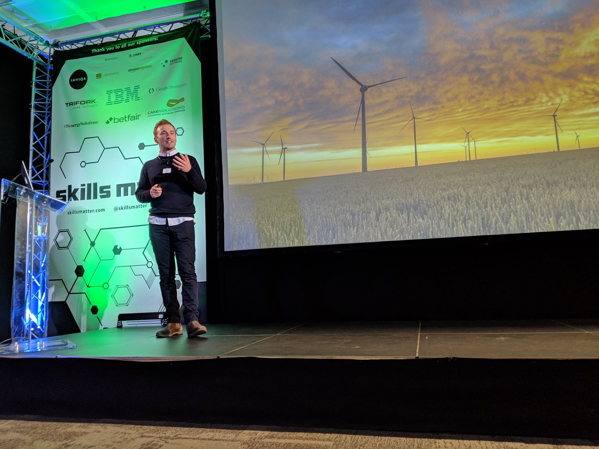 nabilgod's tweet photo. Inspiring talk from @ConollyEd about the future of energy. Really happy to be part of the @OVOEnergy team helping to move the world in the right direction. #OVOPDC https://t.co/IVxHUBN24u