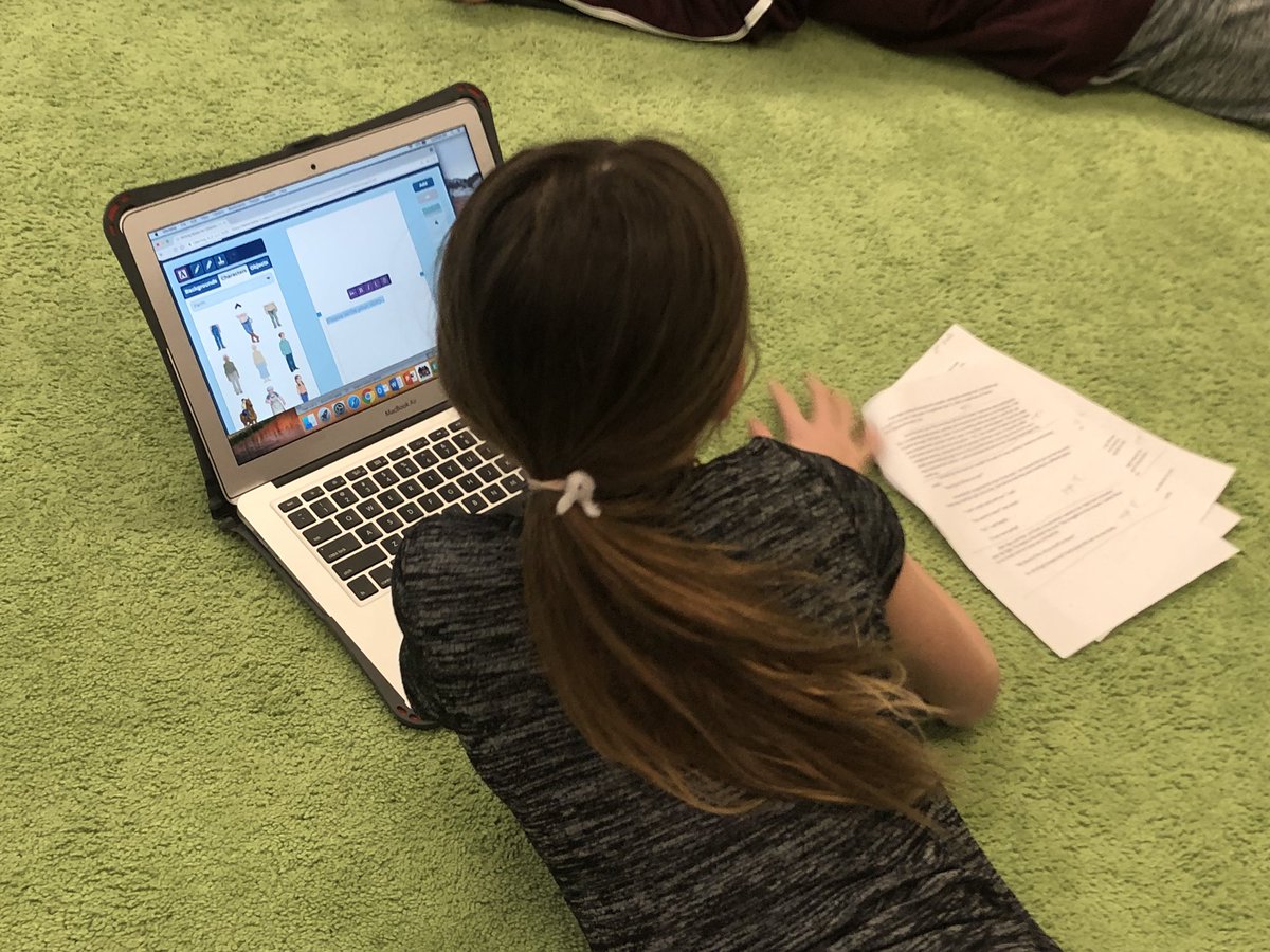 Fun_in_4F's tweet image. Using online resources to turn our stories into picture books #writingaz