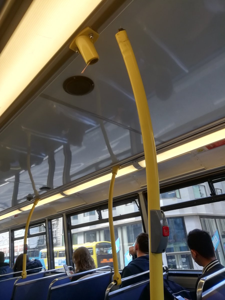 Ispini99's tweet photo. You think the stop button still works? https://t.co/MtFyUjucYB