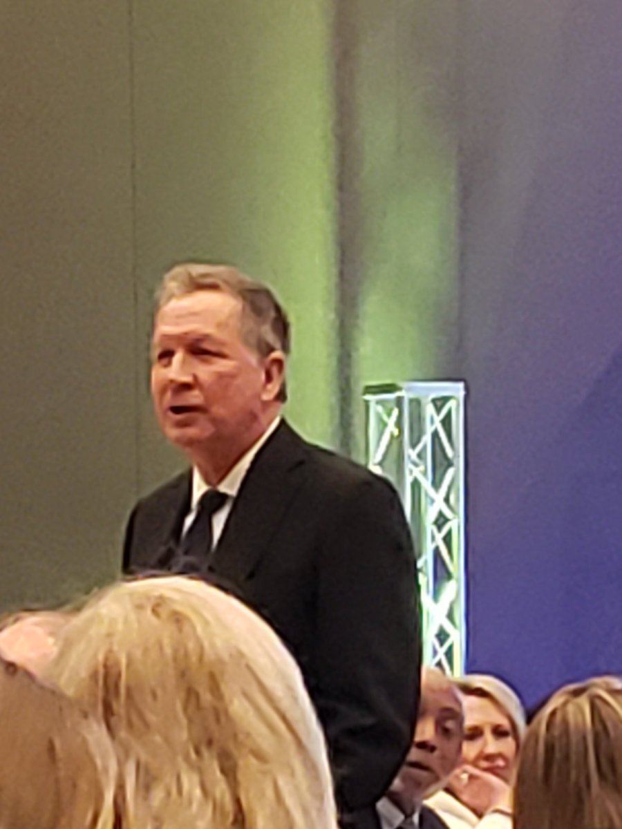peela222's tweet photo. @JohnKasich @NCRuralCenter https://t.co/eRuK6blcP2