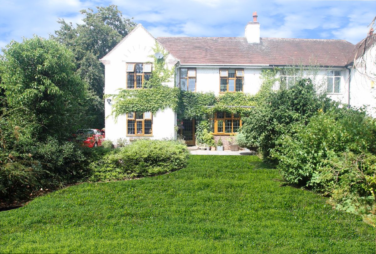 A Period 3 Bedroom Semi-Detached House
•Two Reception
•Three Bedrooms
•Conservatory
•Ample Parking Space
•Oversized Detached Garage
•Large Plot

Interested? Call 01244 403 900 Now! 
#chesterproperty #chester #periodhome