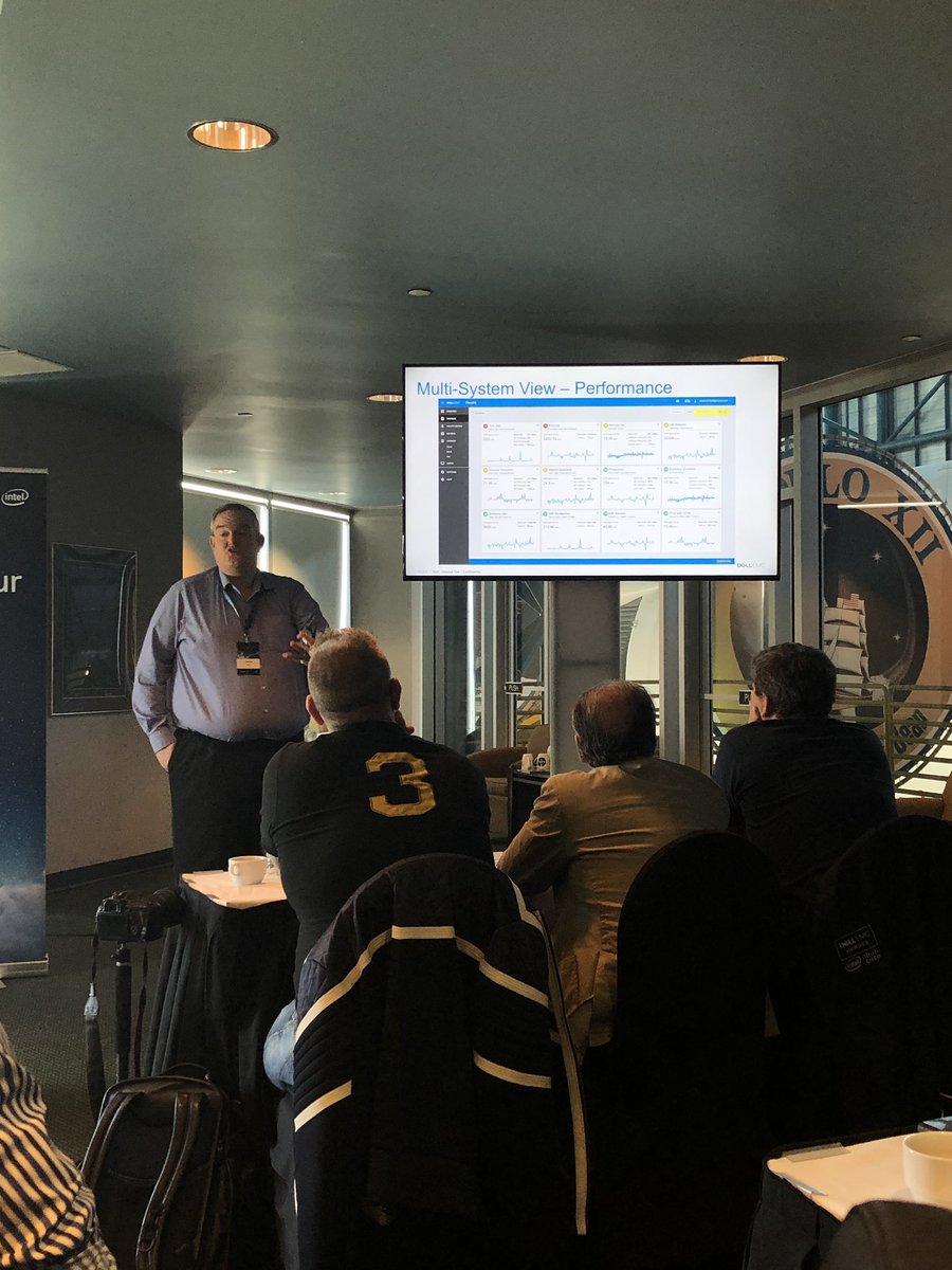 dpenamillano's tweet photo. @ToddToles talking about #cloudiq in detail and why we are better than anyone #iwork4Dell @DellEMCStorage @segundoatdell #dellemcpartnerprogram https://t.co/2ZzxWYXnEy