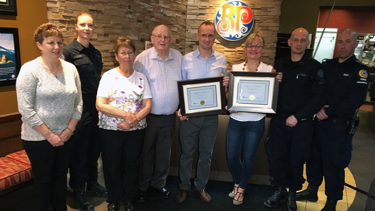 ctvedmonton's tweet image. Man credits servers at Edmonton restaurant for saving his life - edmonton.ctvnews.ca/man-credits-se… #yeg #ab