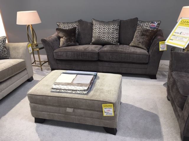 sofatime's tweet photo. We have fantastic clearance offers in-store this week across each of our six stores. Why not call in for a cuppa and find your perfect #sofa.

When it's gone, it's gone! Check out your nearest store at https://t.co/54oph3ZxF5 #sofatime #clearance https://t.co/Mwa251UydW