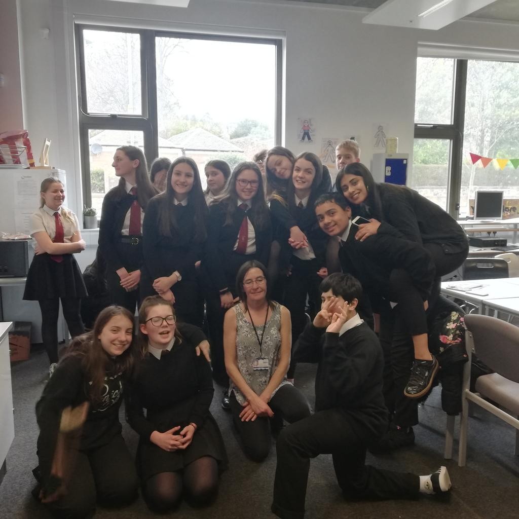 Harris_Achieve's tweet photo. Massive congratulations to all our S2 peer educators, pizza night to celebrate them all finishing their primary school deliveries. @TheCornerDundee @harrisacdundee #healthytransitions #peereducation https://t.co/0TWyyLcfC9