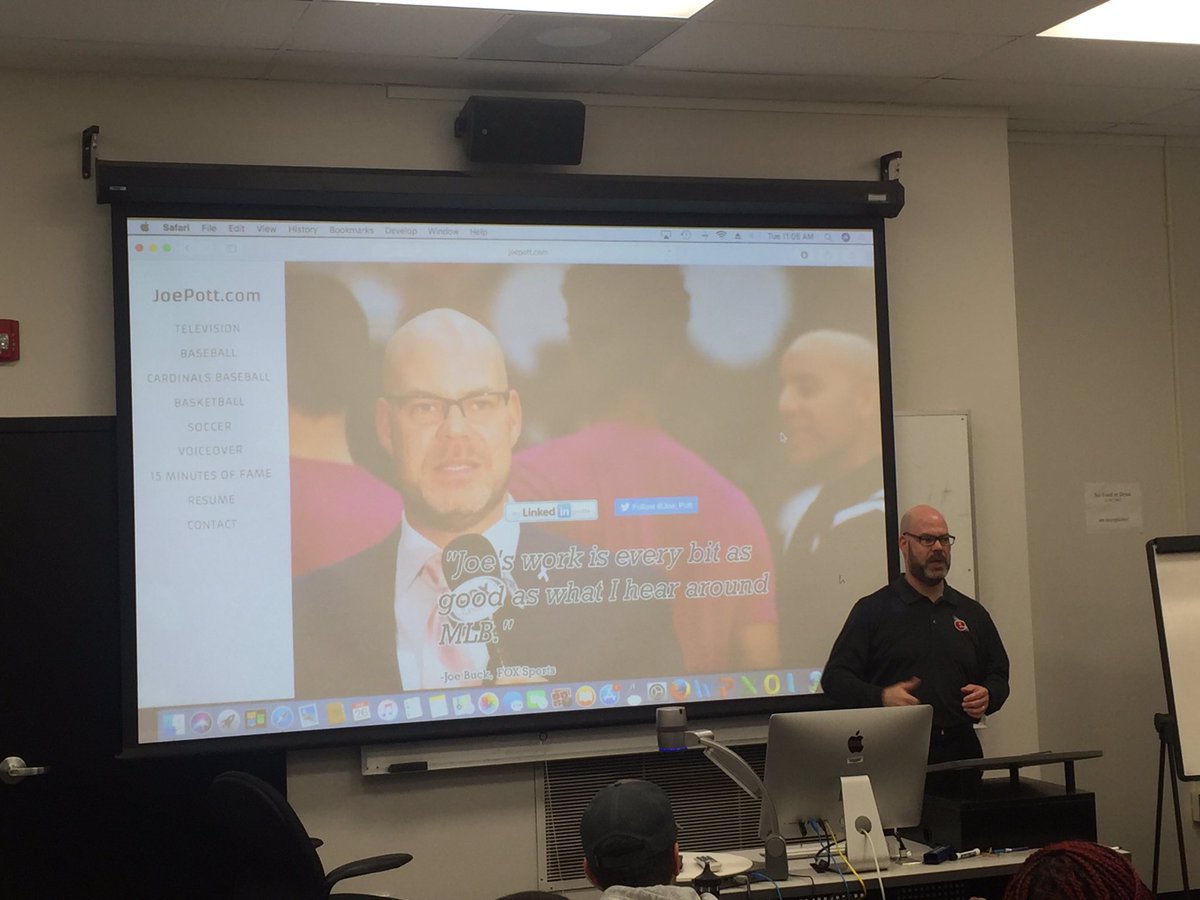 mkapata's tweet photo. Voice of the Cougars - Joe Pott giving my students the best tips to get in the sports radio business. Major insights @Joe_Pott @siuemasscomm @SIUECougars #MC_Amplify #MassCommWeek https://t.co/QhdZoFTYKy