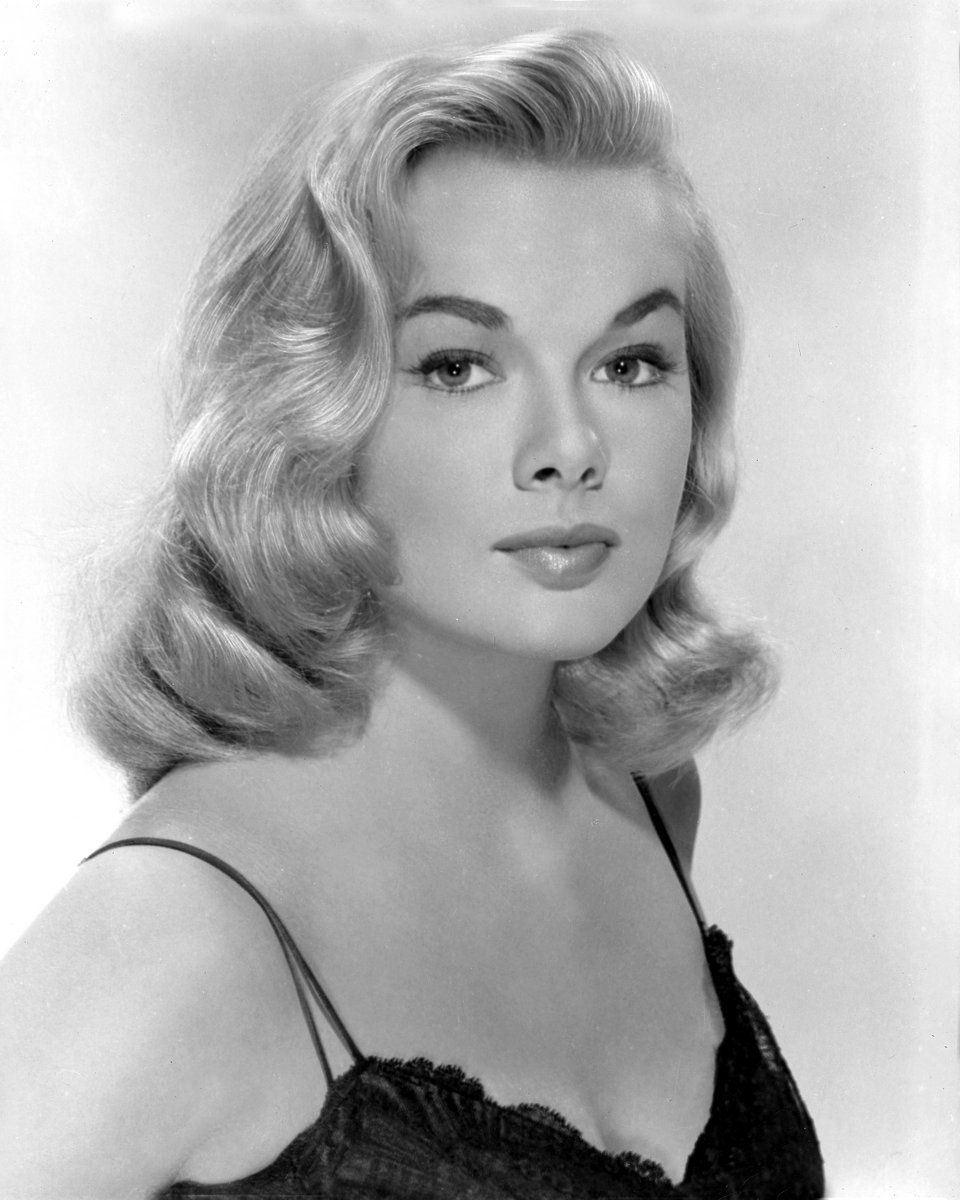 Happy Birthday to Leslie Parrish! She turned 84 on Mar 18. 