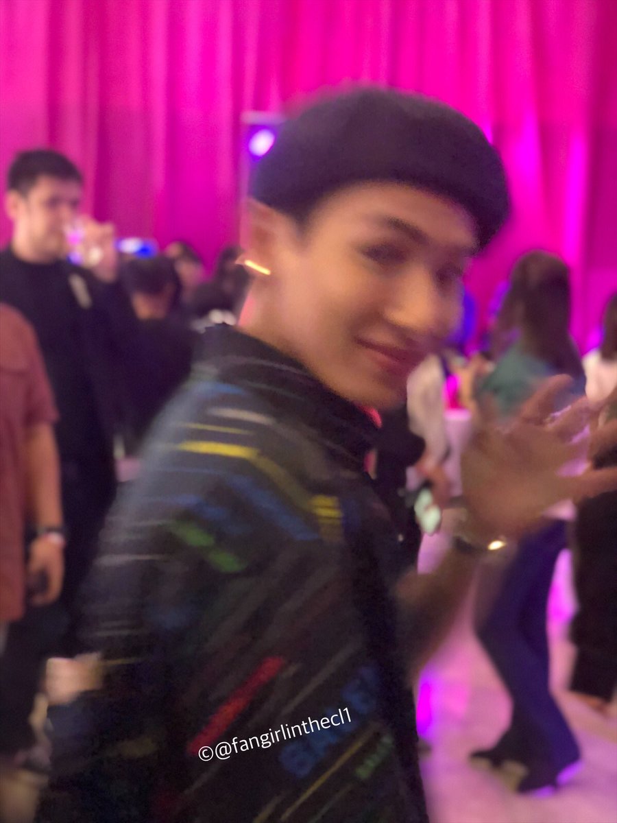 The picture might be blurry but the image is very HQ on my brain 💚 ATP 💚 #lazadaxoffgun #ออฟกัน #เบบี๋