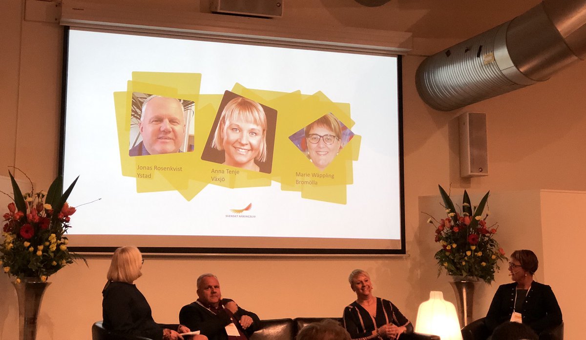 Tack <a href="/svenaringsliv/">Svenskt Näringsliv</a> för en👍 inspirationsdag. Stolt över att @Ystadskommun <a href="/RosenkvistJonas/">Jonas Rosenkvist</a> var en av dem som lyftes fram för att dela med sig av goda exempel på åtgärder för ett positivt företagsklimat. Tack också för givande samtal &amp; nya kontakter #samverkan #näringslivystad