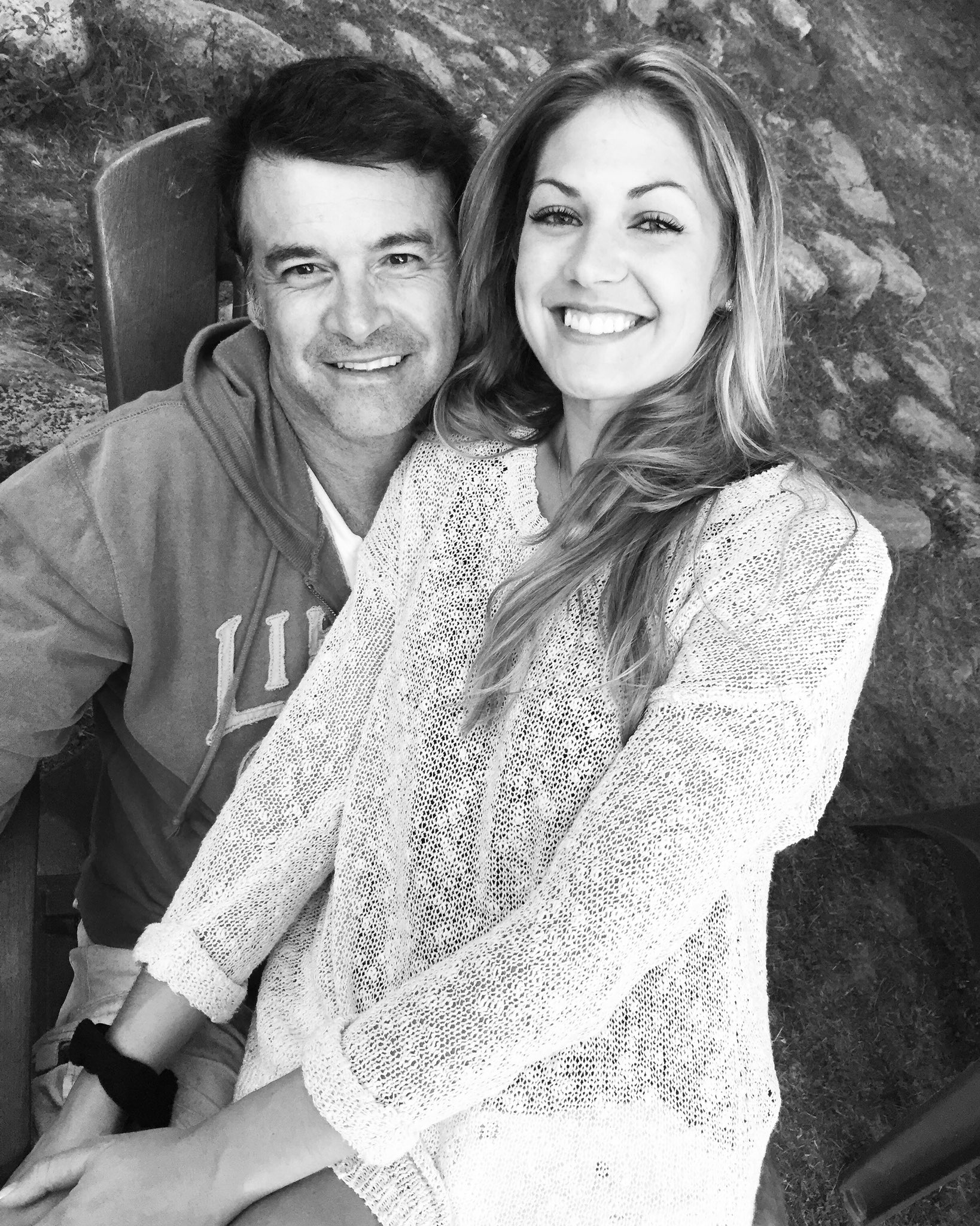Myriam Chantal Joyeux Anniversaire A Mon Amour De Ma Vie Rochvoisinervi Il Est Le Genre D Homme Qu Il Faut Apprivoiser Et Prendre Le Temps De Connaitre Ce Qu On Y Decouvre Alors Est Une Explosion De Passion De Sensibilite Et D