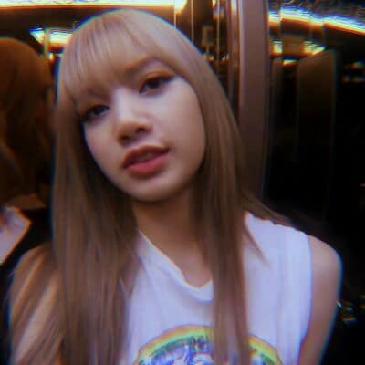 DraMeg_'s tweet photo. HAPPIEST BIRTHDAY TO THA OG BEBE Q !! THE LOML-iest !! 
#AceLalisaDay  1/2 https://t.co/7N4yCGmtOu