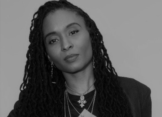 okayplayer's tweet photo. Pioneer hip-hop journalist Dee Barnes is now homeless and has started a GoFundMe. https://t.co/sbQI4CHkYS https://t.co/5vloJv70ls