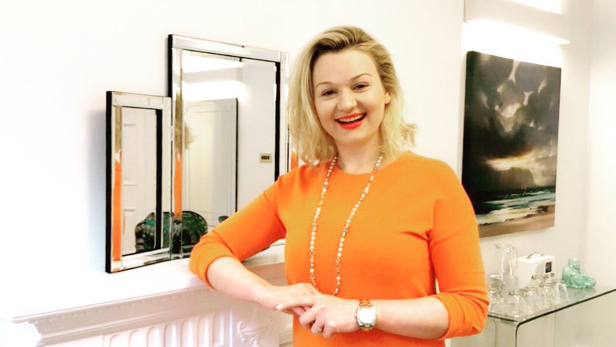 Happy Tuesday to all my dear friends around the world - spring is well on the way in sunny Harley street ☀️💜☀️ <a href="/lam__clinic/">LAM Clinic</a> <a href="/lam__academy/">LAM Academy</a> #harley street #tuesday #london #aestheticmedicine #skincare #cosmeticmedicine #marylebone