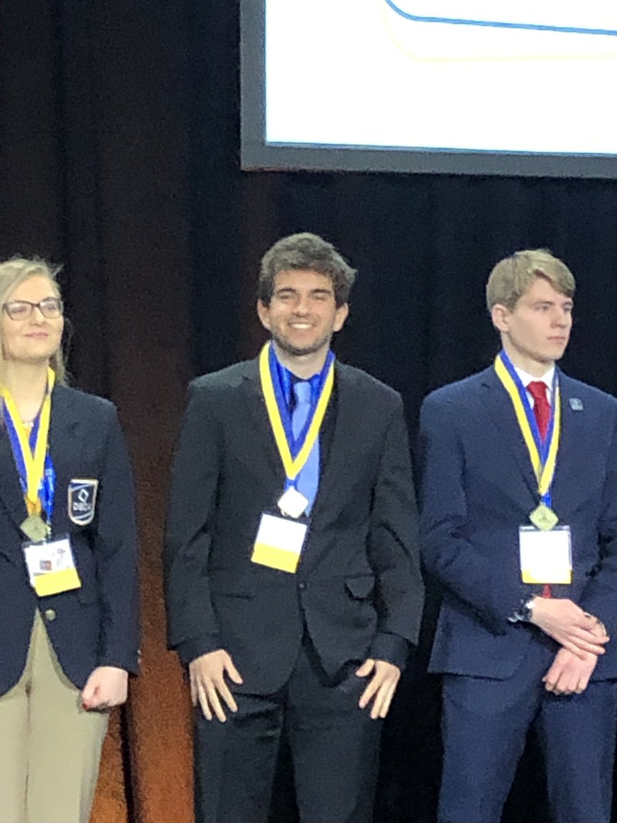 LSWDECA's tweet image. Congratulations to Caitlyn Swinford and Miana Wallace, Zach Calder, and Grant Coleman for being finalists at state!! #LSWDECA #TitanPride #SCDC2019 @MissouriDECA