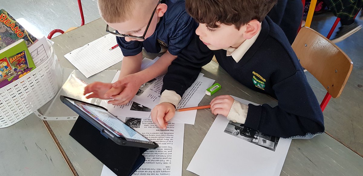 JKavanagh1st2nd's tweet photo. The children are working as historians in groups this week. We are researching information about famous people and events in relation to transport from the past! 📋🔍⛴🛩🚗👩🏼‍🏫 #titanic #ameliaearhart #henryford #thewrightbrothers  @MaighdineMuire https://t.co/Z9DooMAInX