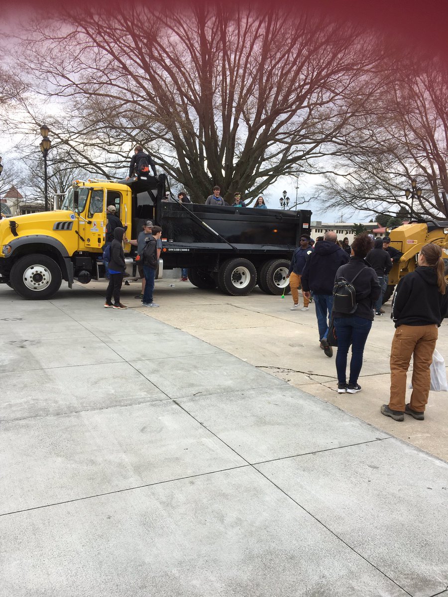 NessRoberson's tweet photo. @NCDOT https://t.co/I5Xubq3Wjl