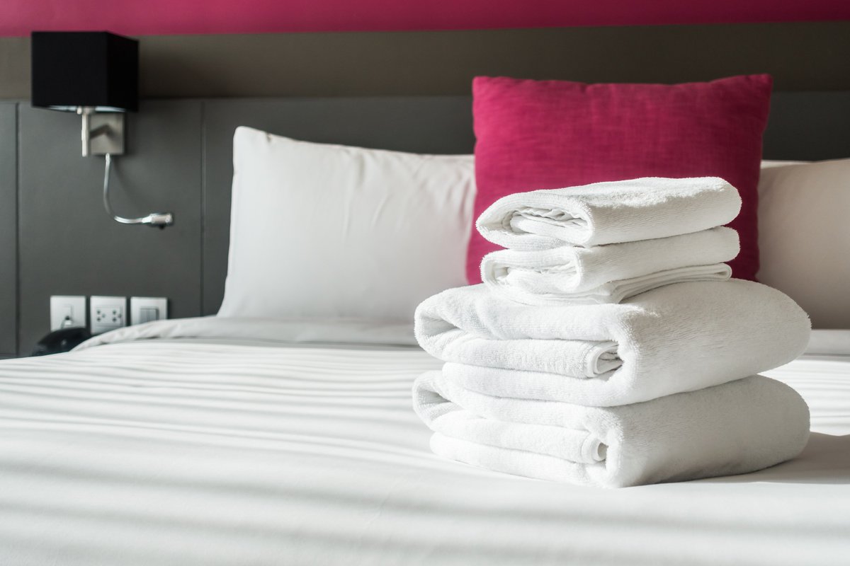 You are passionate and were always dreaming to own your own hostel and now you have finally decided to start your own business. You should start by first constructing a plan, and developing the idea you have.