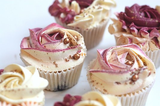 Mother's Day at Fredericks #Cockermouth! Our famous Sunday Roast serving 12pm until its gone, special locally made cupcakes and a voucher for a glass of Prosecco on Mum's next visit!
frederickscockermouth.co.uk/food/sunday-lu…