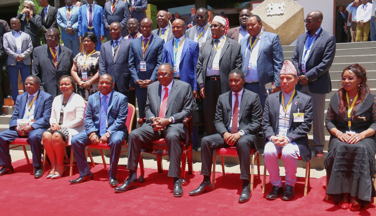 Hon_Kiunjuri's tweet photo. In his speech, H.E President Uhuru kenyatta affirmed that his Government has set aside Ksh.3 billion Coffee Cherry Advance Fund from July this year to offer subsidized loans to farmers at 3% interest to help boost the sector.
#ICO124Kenya
@kilimoKE
@andrew_tuimur
@HamadiIddiBoga https://t.co/xUezX7oPhd