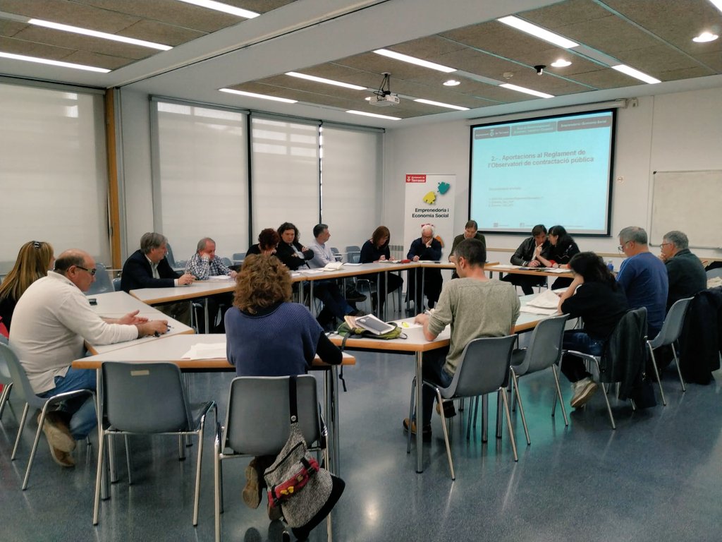 Trsempresa's tweet photo. Última sessió ordinària d’aquest mandat del Consell d’#EconomiaSocial i Solidària de #Terrassa #CMESST al CC President Macià, on aprofitem per fer balanç i parlar dels reptes de futur. https://t.co/mtIpTsFTau. @ajterrassa @XarxaInnoSocial @econ_socialcat @XES_Terrassa https://t.co/xLe11ptL9s