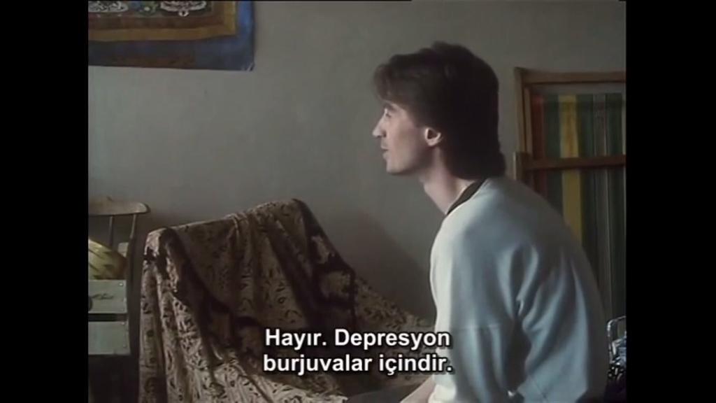 frekansserbest's tweet photo. Riff Raff (1991, Ken Loach) https://t.co/qnSbajOC1S