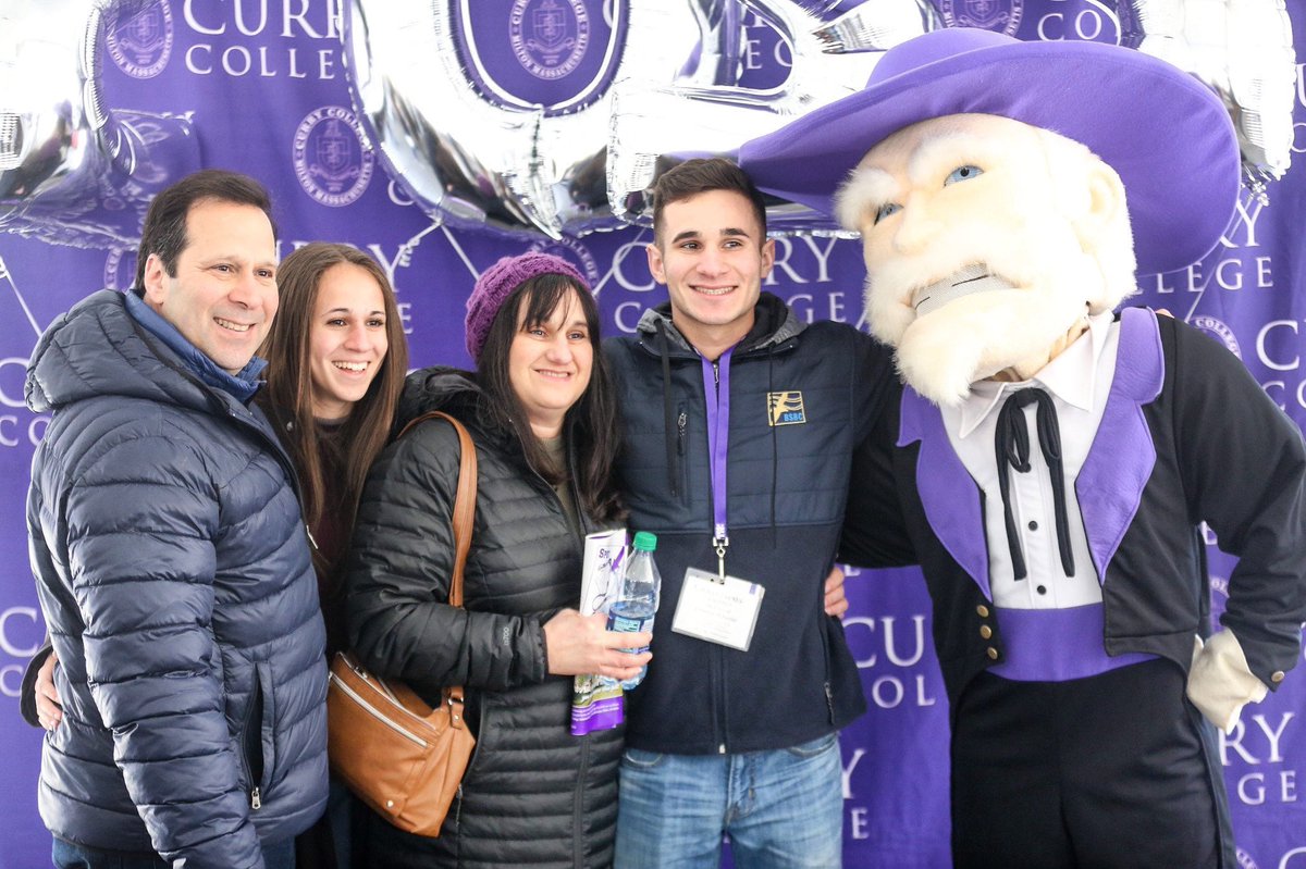 Accepted Student Day is Saturday, April 6th! We can’t wait to see #Curry2023!