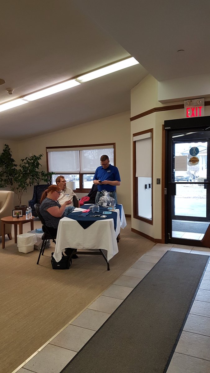 WallaceburgRet's tweet photo. Business After hours was a success. https://t.co/DhMAVaKxe6