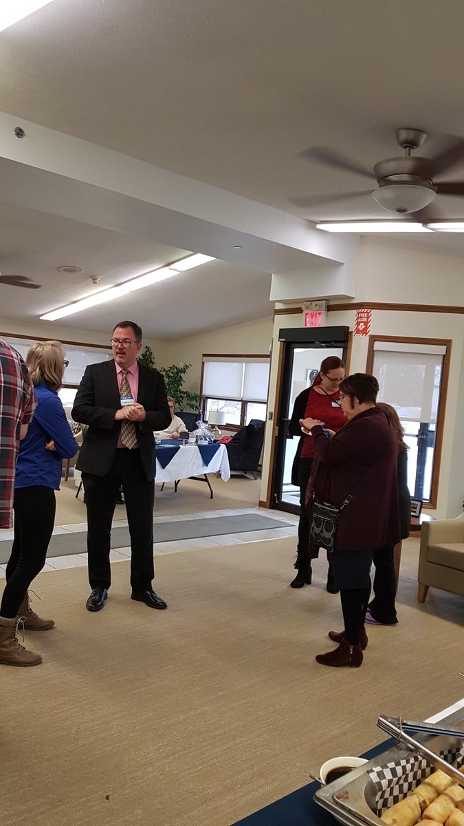 WallaceburgRet's tweet photo. Business After hours was a success. https://t.co/DhMAVaKxe6