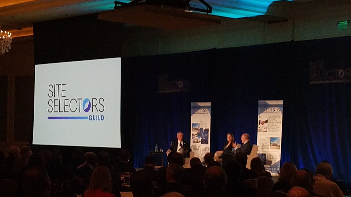 davidshanej's tweet photo. Listening to a discussion on the @amazon HQ2 decision at the Site Selectors Guild 's annual conference. Regional collaboration was key. #SSG2019 @edcutahorg #econdev #SSG2019 https://t.co/OwmPip1UBx