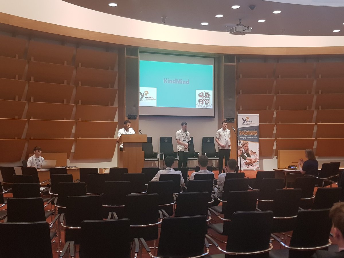 misschalk's tweet photo. @KindMindYE taking to the stage for a rehearsal #YoungEnterprise @YEAYLESBURY https://t.co/Ks3DDkW63y