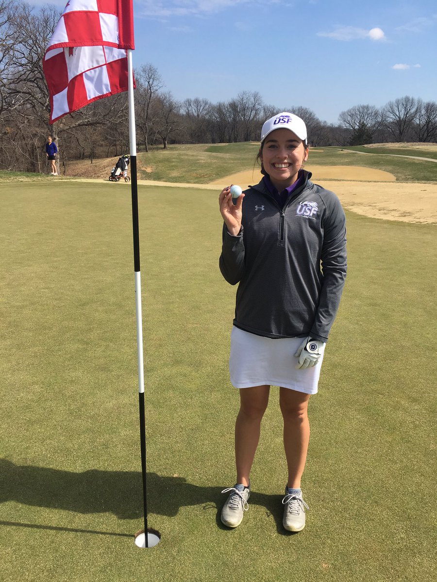 USFCougarsGOLF's tweet photo. .@USF_Athletics Sydney Hubbard with a hole in one on hole number 2 at Mules National Golf Club. She is 3 over through 11 holes. #CooNation #CooPride #HoleinOne https://t.co/yAVXpzo0IQ