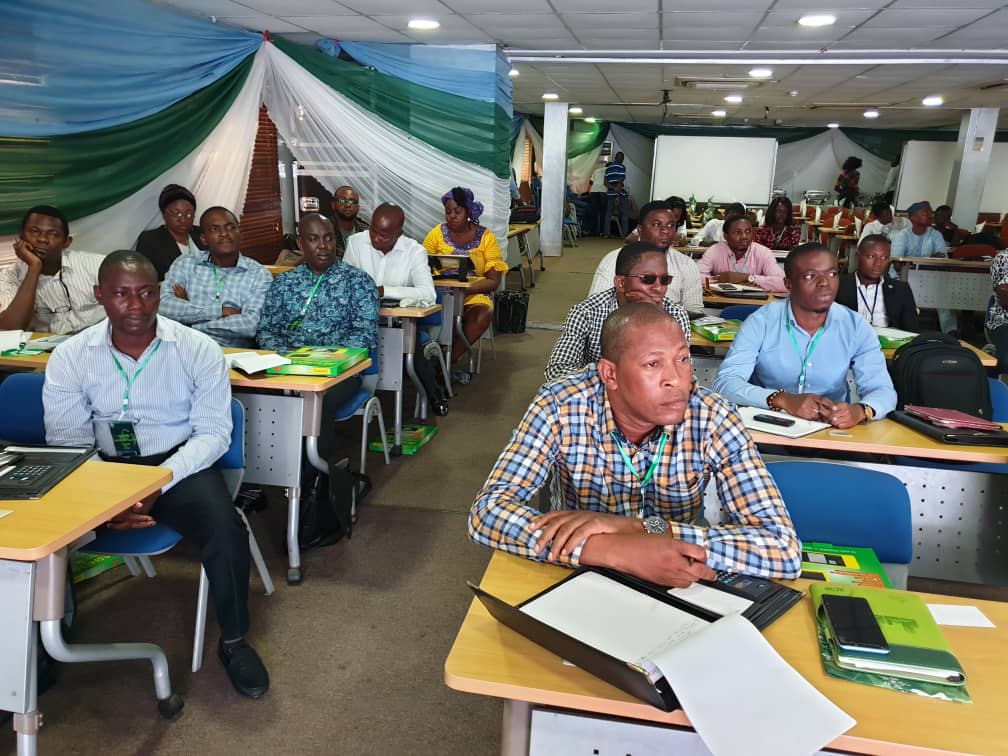 joceemycin's tweet photo. Cross section of participants @ the Drone Mapping &amp; GIS training today. It was awesome with @Dolaog and one other  getting a surprise birthday cake and @Adetokunbodjtee, myself and @Mandouze delivering day 1
#2019DroneGIS #OEAconsults #DronesinNG https://t.co/5bzT1lTAlK