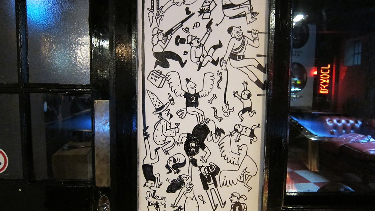 Just found these old pics of a giant fight mural I did on a wall of the Lanes in Bristol (before they painted over it and rebranded!) I guess this was kind of the v1 of this idea ? 