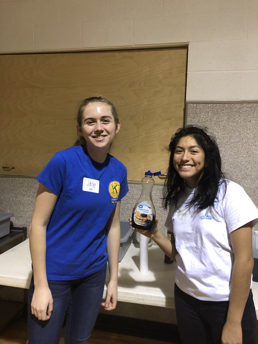 LancerKeyClub's tweet image. thank you to all key clubbers that came out on saturday and helped at the kiwanis pancake breakfast!!!!