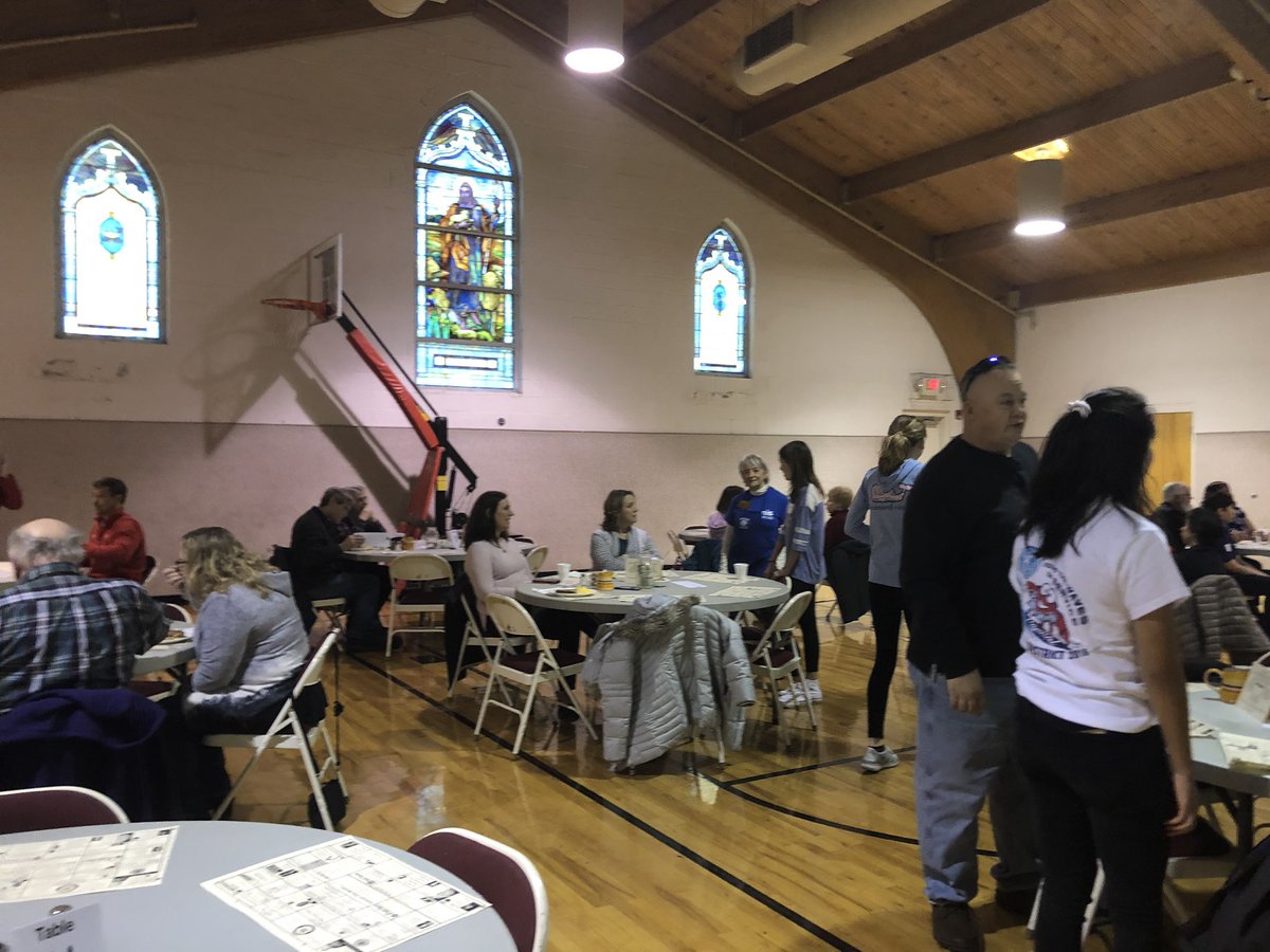 LancerKeyClub's tweet image. thank you to all key clubbers that came out on saturday and helped at the kiwanis pancake breakfast!!!!