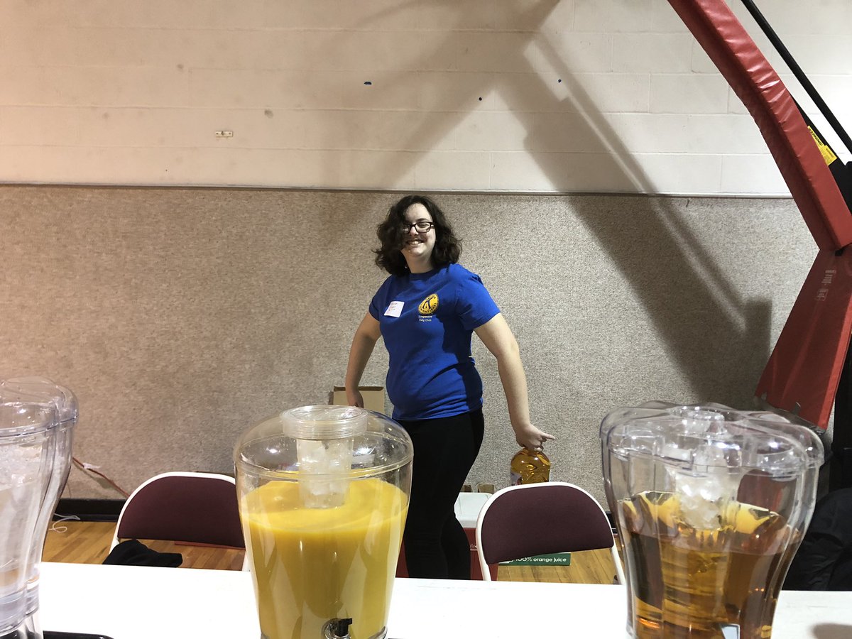 LancerKeyClub's tweet image. thank you to all key clubbers that came out on saturday and helped at the kiwanis pancake breakfast!!!!