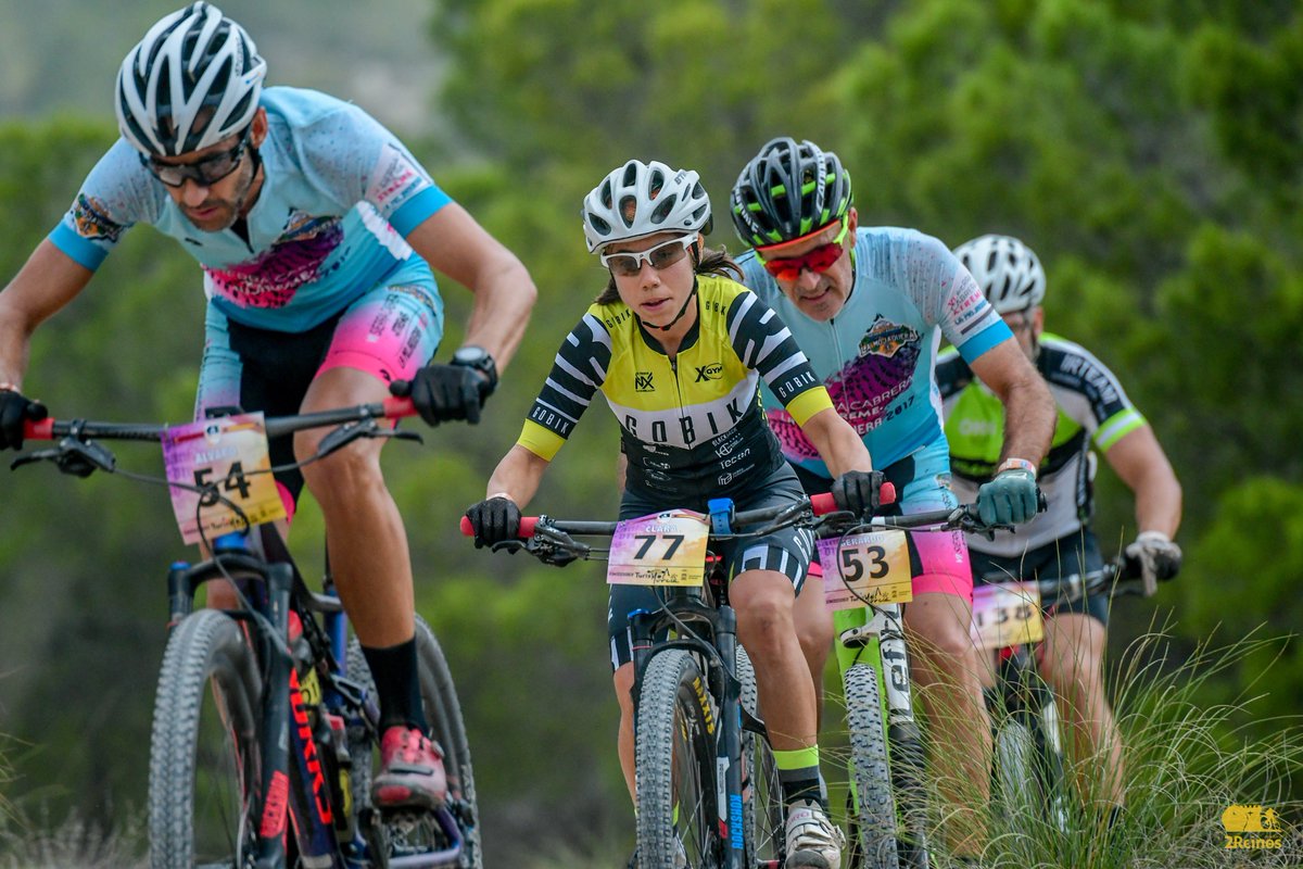 👁‍🗨💪 En la primera semana de inscripciones de la 2 Reinos MTB Race hemos alcanzado los 100 participantes. 💯  ¡Vamos! #Reto2Reinos #2ReinosMTBRace2019
Participa en una, dos o tres etapas.
Indivual | Parejas | e-Bike | Fire Force 
Inscríbete en 2reinosmtbrace.com