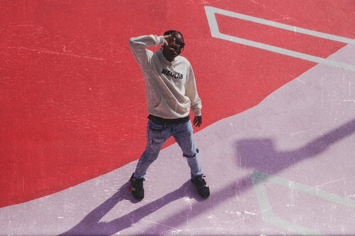 cactuspat_'s tweet photo. just checking in 🥀🦇👨🏾🎤++*
📸| @VillamarNoah
#model #bookme #MiamiSpringBreak2k19 #photography https://t.co/PhTFdj1Jb2