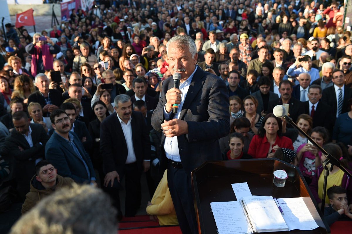 Tüm Adana arkanızda başkanım. Bu fotoğraf da kanıtı.
#ParticiDeğilHarbiciZeydan