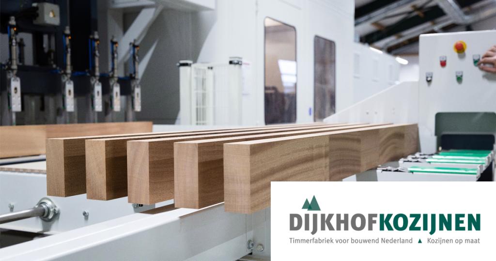 Onze timmerfabriek is compleet vernieuwd. Kom een kijkje nemen op  zaterdag 15 juni, tijdens onze Open Dag. Kun je zo lang niet wachten? Kijk dan vast even op de nieuwe website: kozijnlatenmaken.nl