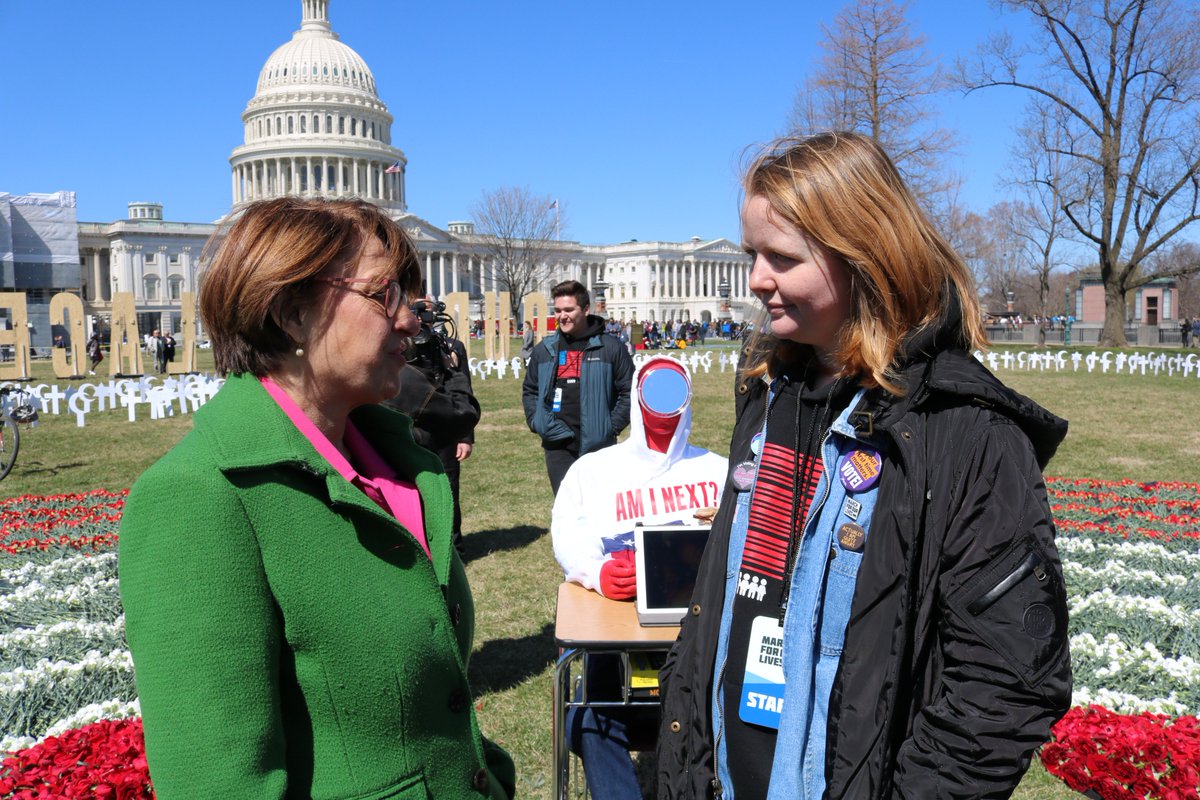SenAmyKlobuchar's tweet photo. Today Sen Klobuchar honored victims of gun violence at a memorial at the U.S. Capitol organized @AMarch4OurLives. Klobuchar was joined by March for Our Lives regional director Linnea Stanton from Eagan, MN & talked about federal efforts to combat gun violence. #SurviveUS https://t.co/0ceY5KZgVP