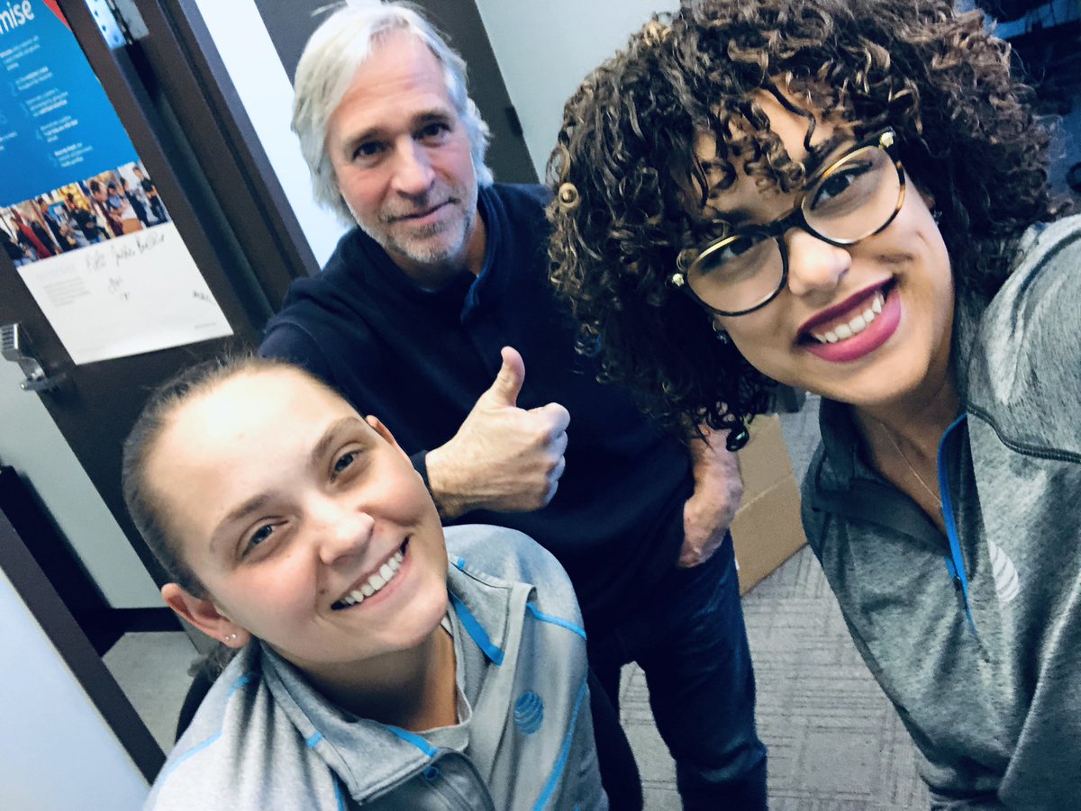 angieynj's tweet photo. Bethlehem hub party 🎉 @cMacAdowsh @chelseawhalen88 #LINJEPADE #IHXEastElite #ihx @czechowhat https://t.co/HyhhpwSevr
