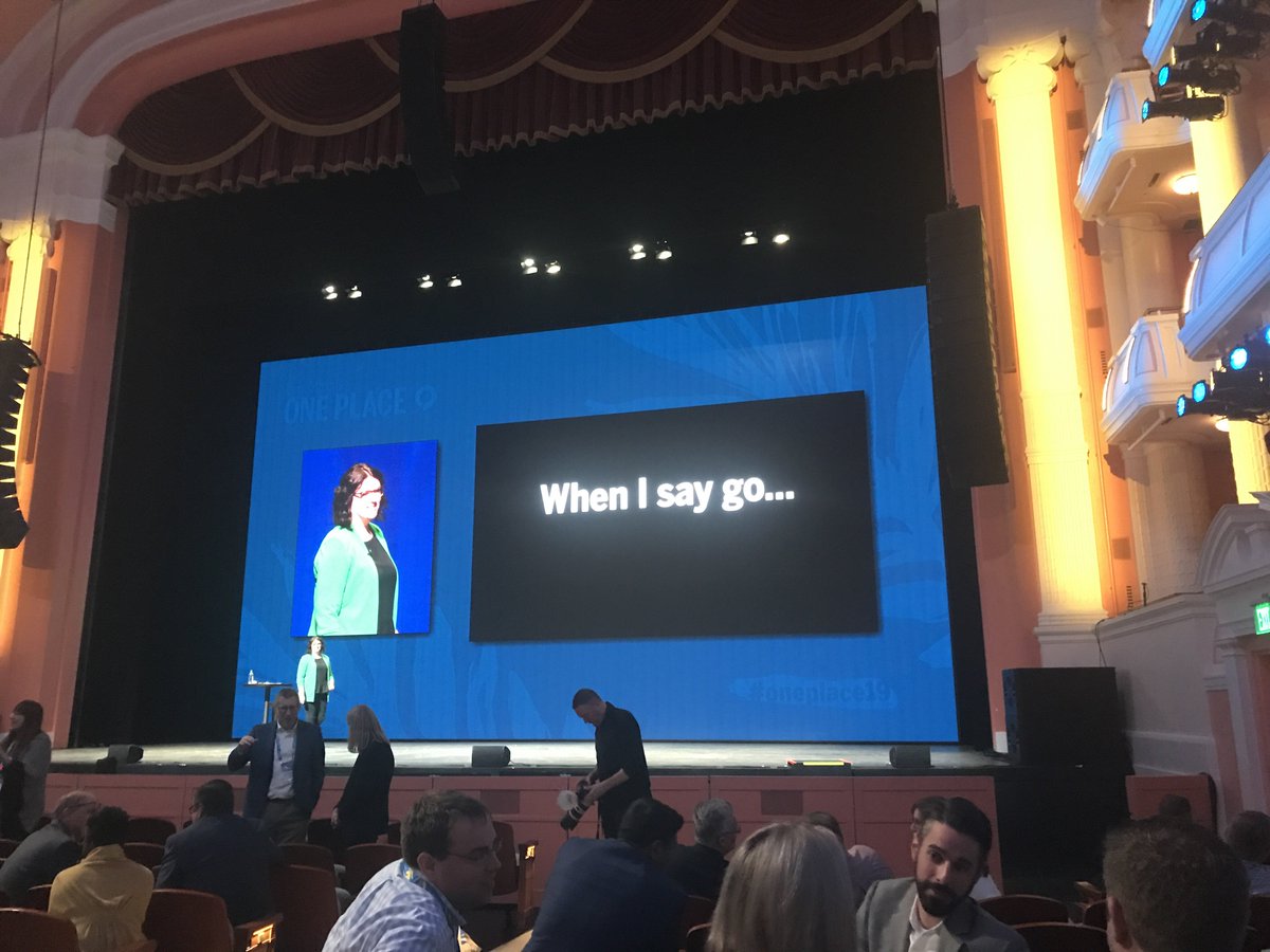 middleman05's tweet photo. Getting my data on @JenSeesData #lovejen #oneplace19 https://t.co/lWrb1mvKSr