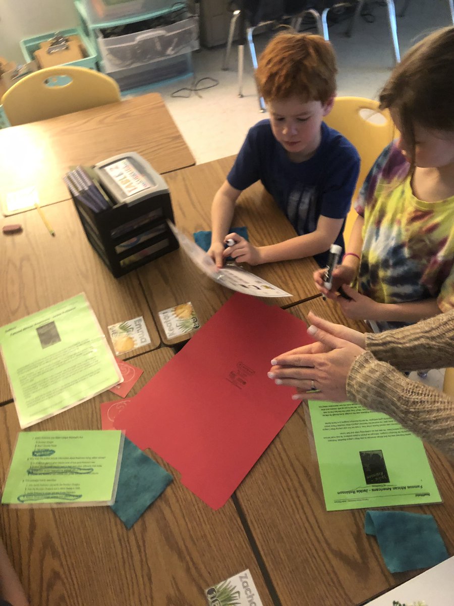 Landerskids's tweet photo. ALWAYS something amazing happening in @bubblyclassroom!!Today’s adventure=Breakout boxes!!! Making Socials Studies Great Again!!!! @summithillhusky #itsthelifecycleofjimmycarter #PawsAndShare https://t.co/FpKcWQG4P8