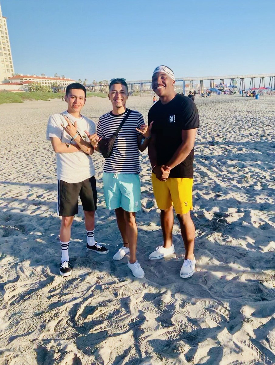 CSUNZBT's tweet photo. Views from Santa Barbara, Rosarito and Seattle. What more can you ask for? https://t.co/Y72mt2cDGq